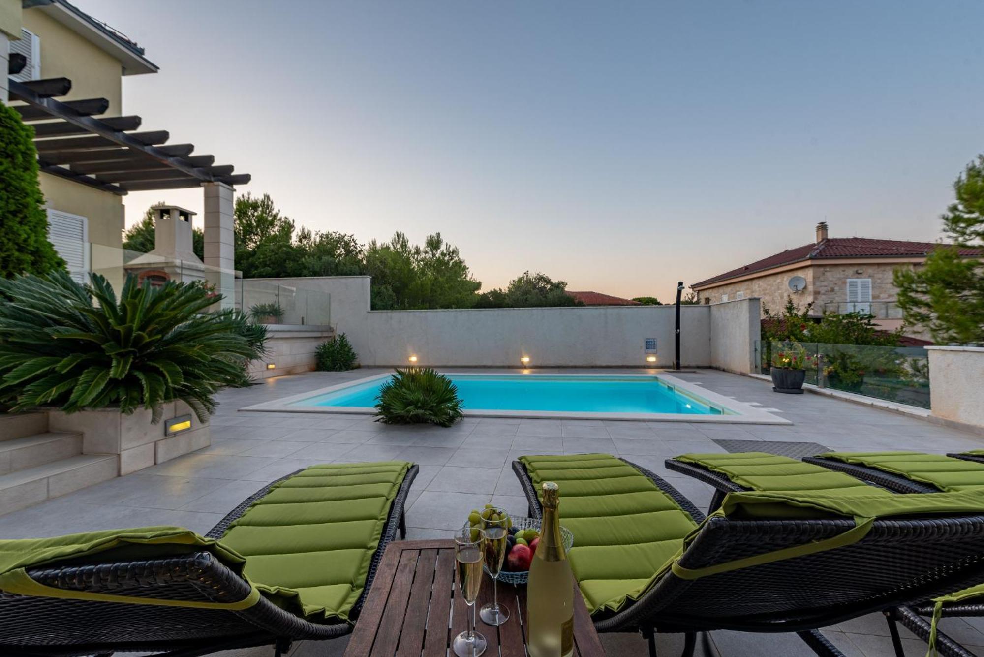 Villa Tatijana Zadarvillas Kukljica Εξωτερικό φωτογραφία
